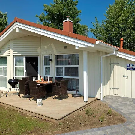 Daenische Ferienhaeuser Am Salzhaff Haus Pacific *
