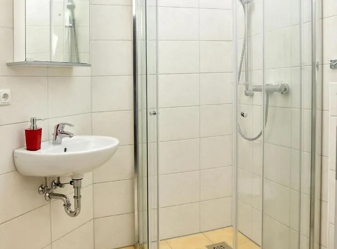 بيت للعطل Daenische Ferienhaeuser Am Salzhaff Haus Pacific إنسيل بويل